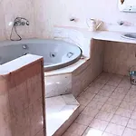 A Fortaleza Do Pico Hostel