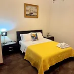Hostel A Fortaleza Do Pico Funchal (Madeira)