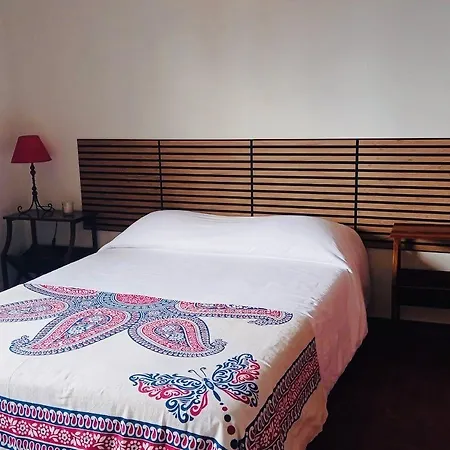 A Fortaleza Do Pico Hostel *