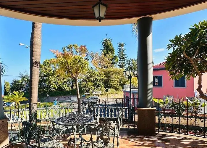 Hostel A Fortaleza Do Pico Funchal (Madeira)