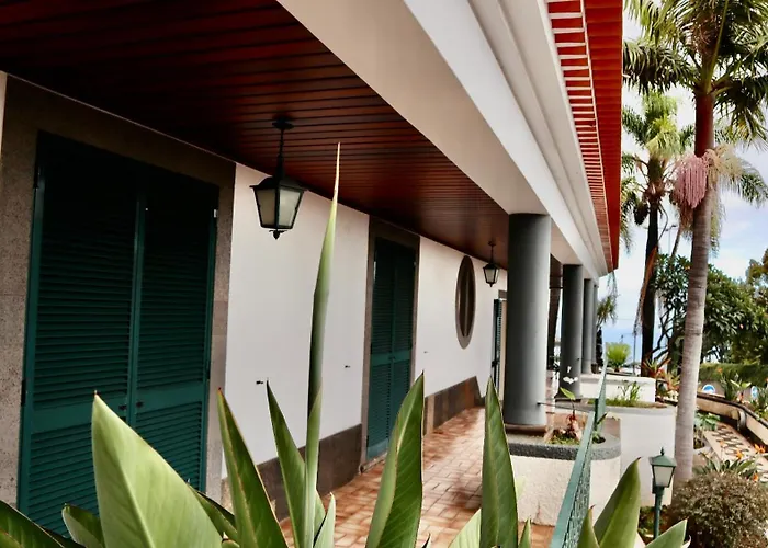 A Fortaleza Do Pico Hostel Funchal (Madeira)